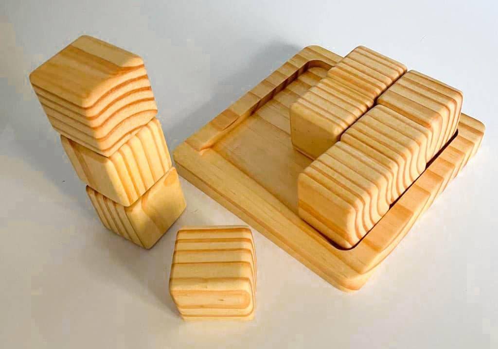 Blocos de Madeira Assinatura de Brinquedos Educacionais Just Real Moms