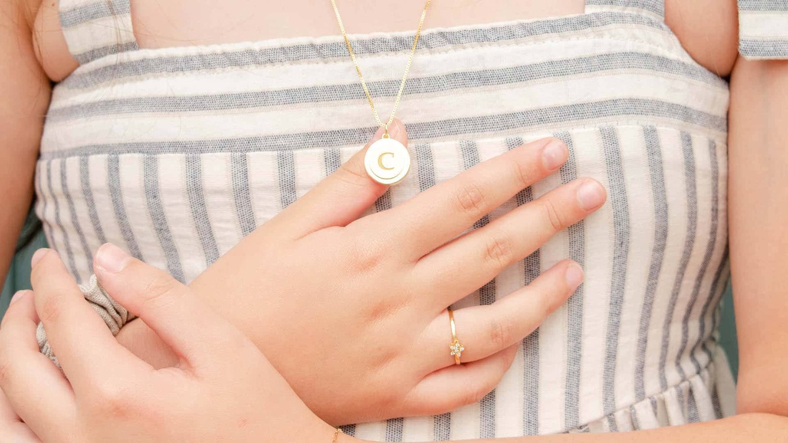 Colar Anel Infantil Mini La Joie Just Real Moms