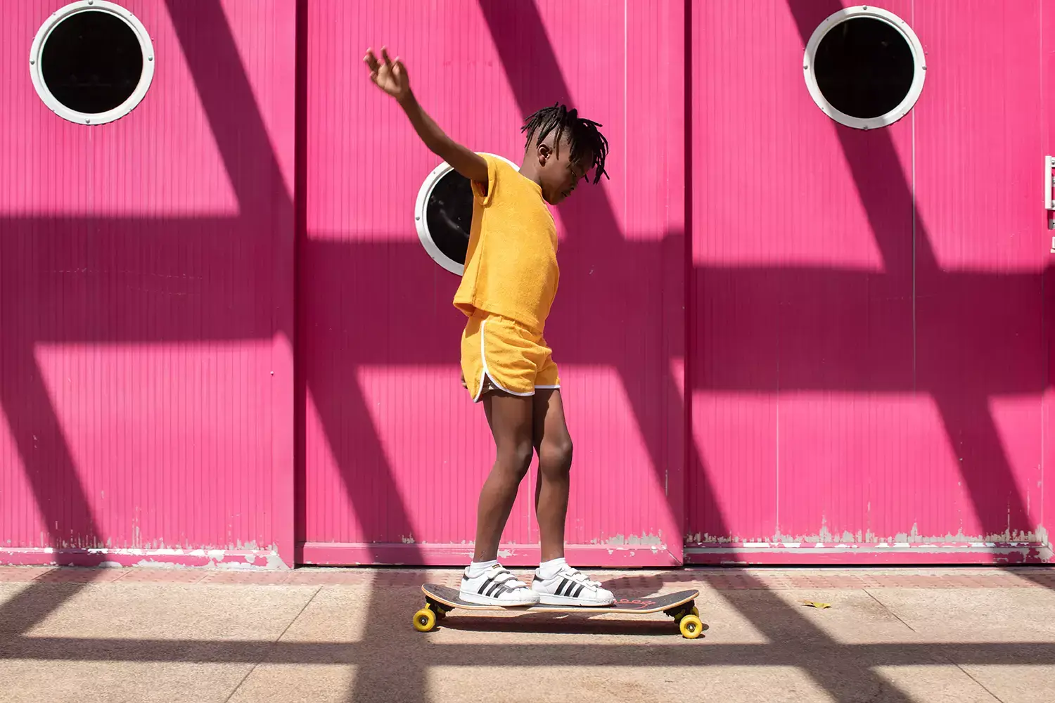 Conjunto Plush Moda Infantil Just Real Moms