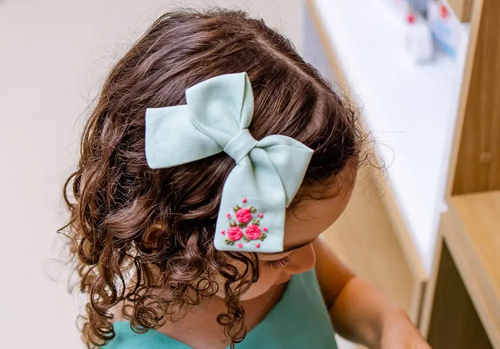 Laço de linho azul da Lacos Blush