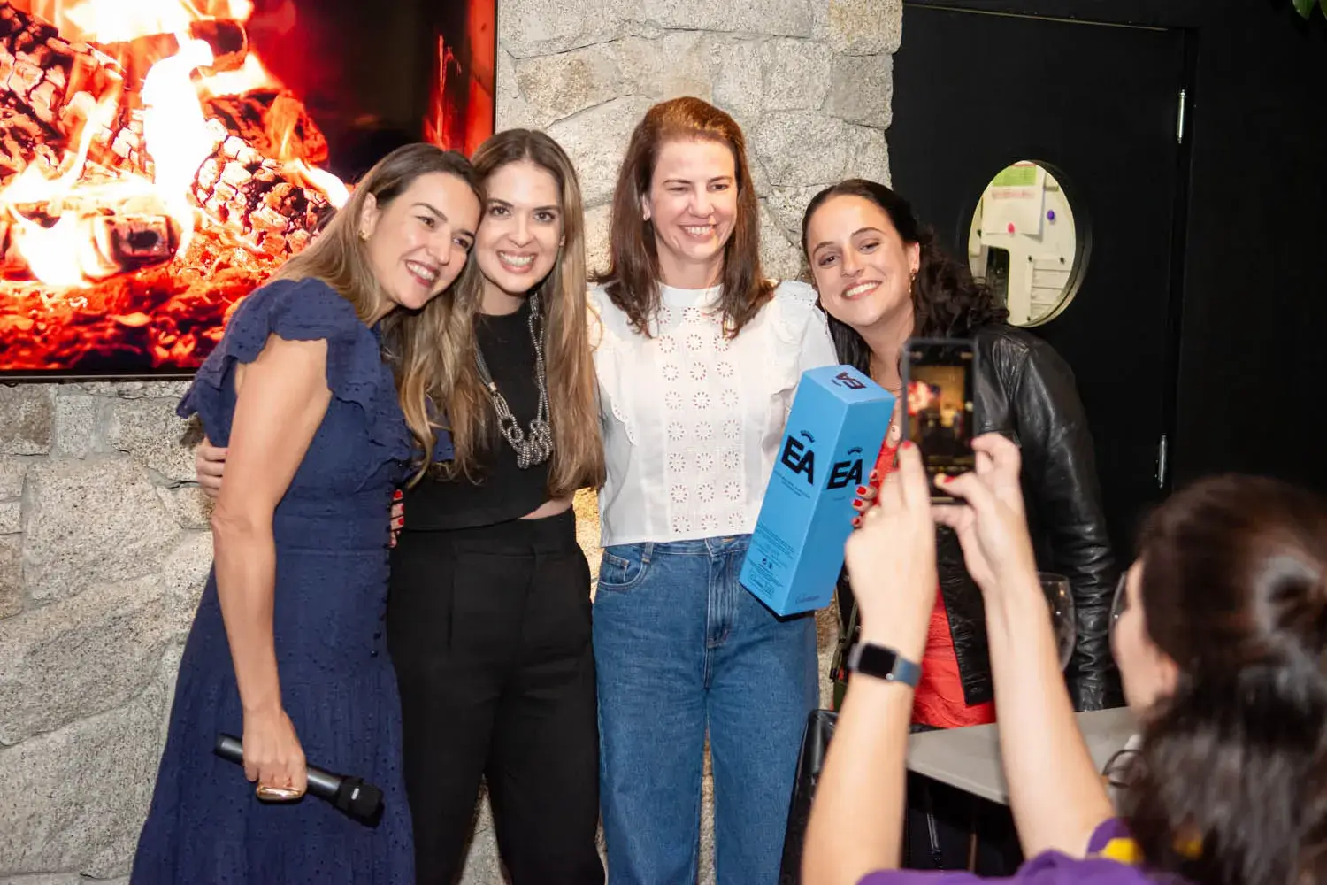 Ganhadora do sorteio da garrafa Magnum da EA Cartuxa no Pause - Toda Mãe Merece um Pause - Just Real Moms