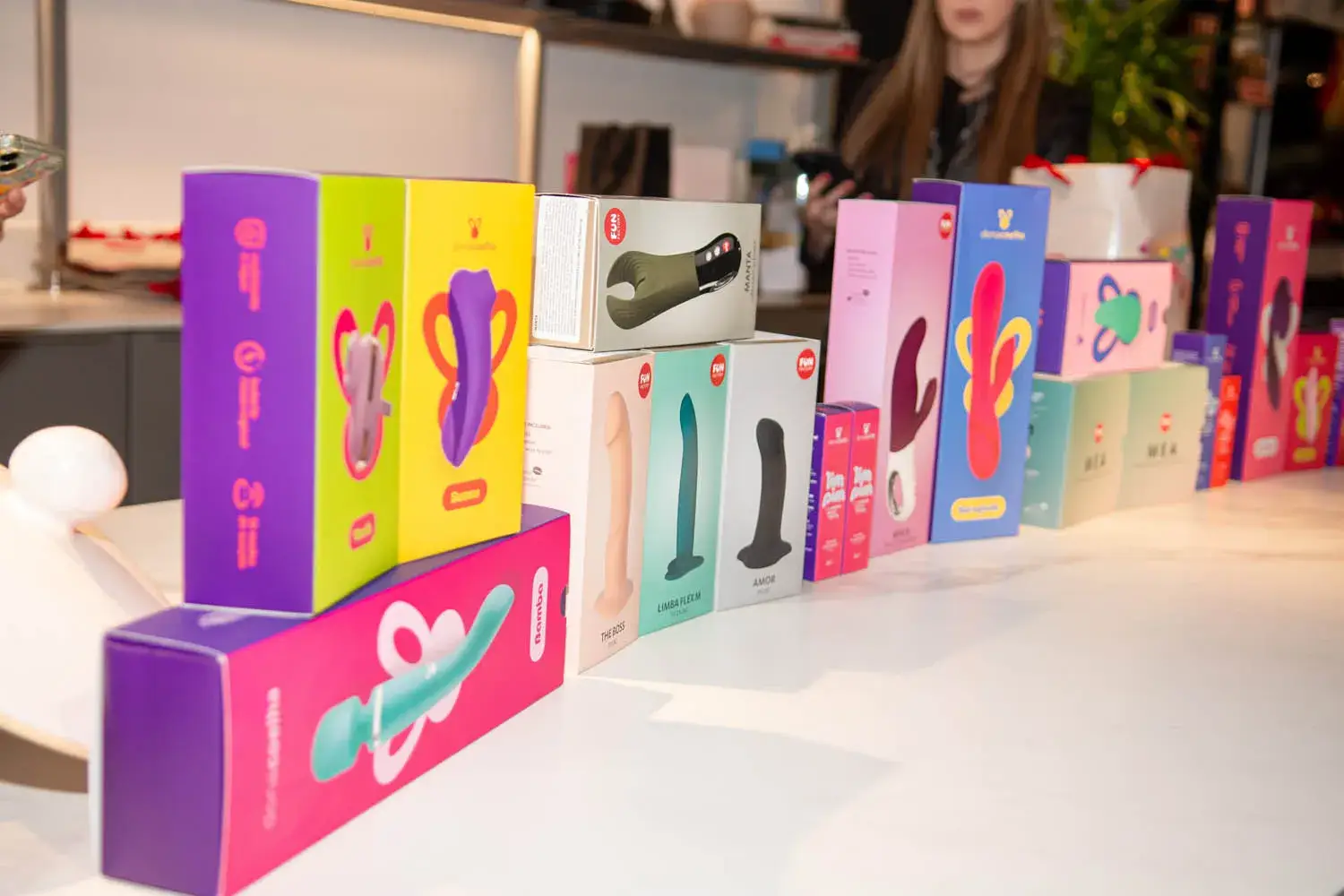 Sex Toys da Dona Coelha no Pause - Toda Mãe Merece um Pause - Just Real Moms