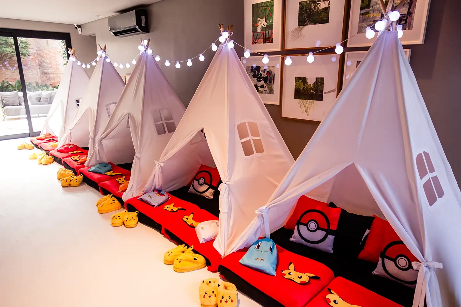 Tema Pokemon na Festa do Pijama da empresa Cabana Festa e Pijama