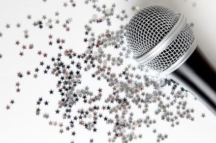93671-425x282-microphone-and-stars