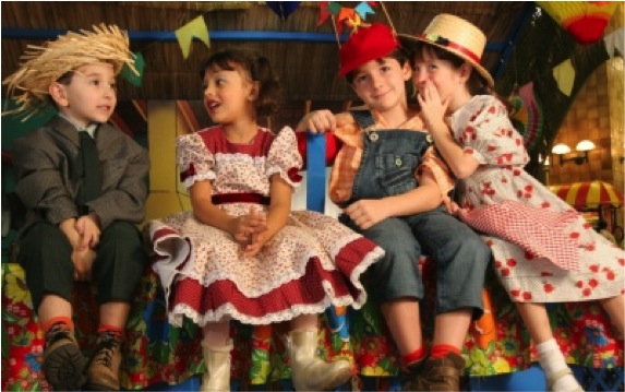 10 festas juninas para curtir com os pequenos!