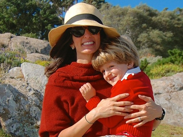 luciana_gelfi-just_real_moms-1