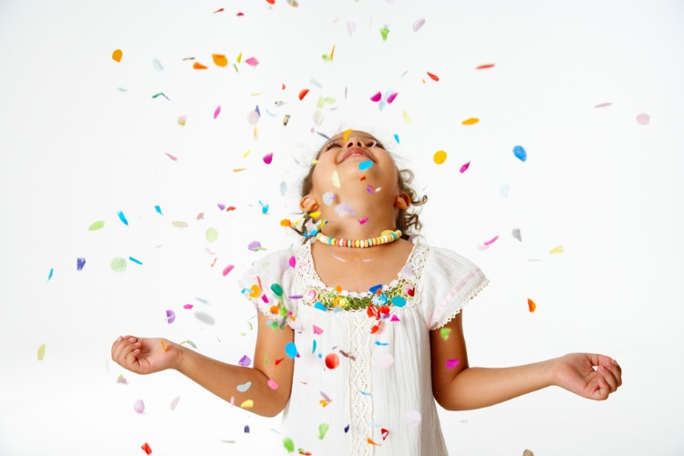 Montar um bailinho de Carnaval - Just Real Moms