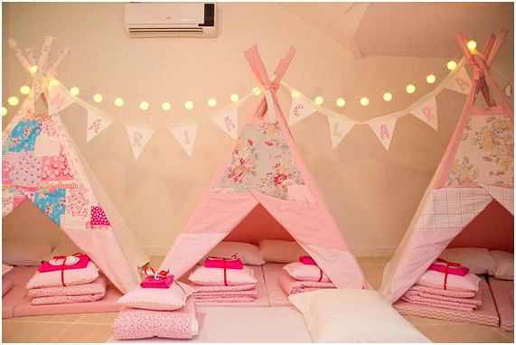 Dicas para festa do pijama com cabaninhas - Just Real Moms