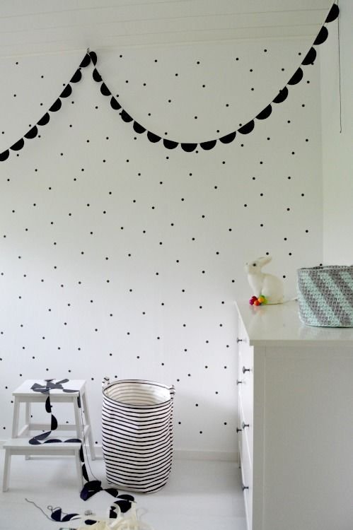 Quarto infantil preto e branco - Just Real Moms
