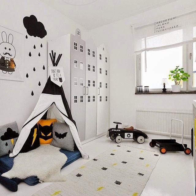 Quarto infantil preto e branco - Just Real Moms