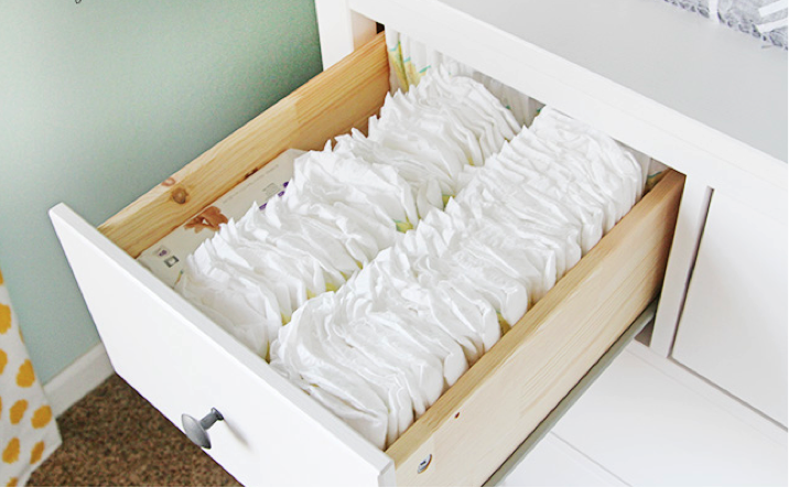como organizar o guarda roupa do bebe