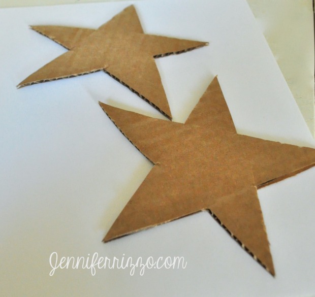 Brinquedos de papelão