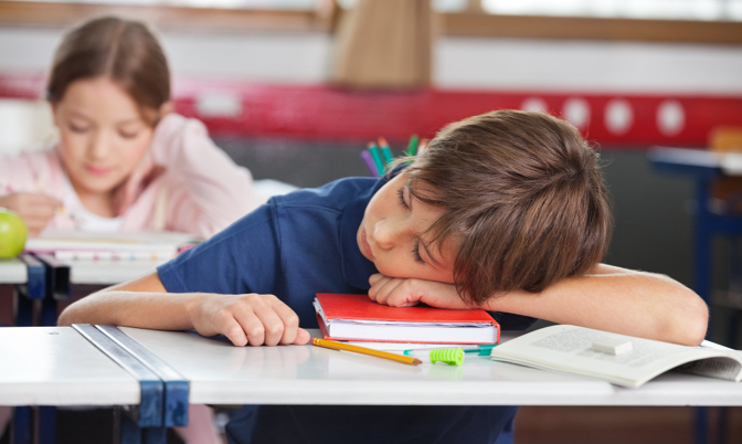 Você sabe a quantidade de horas que seu filho deve dormir?