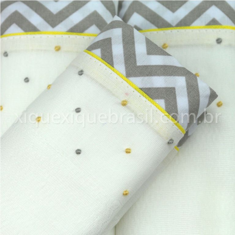Enxoval bebê com produtos artesanais e super charmosos!