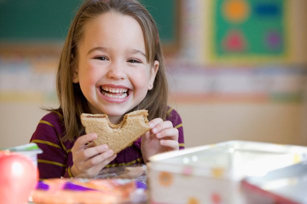 Como saber se a quantidade de comida que dou para meus filhos está adequada?