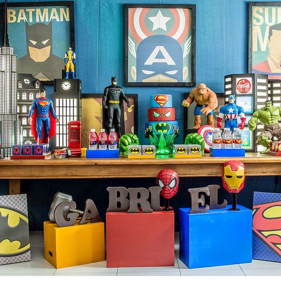 Festa com o tema Marvel
