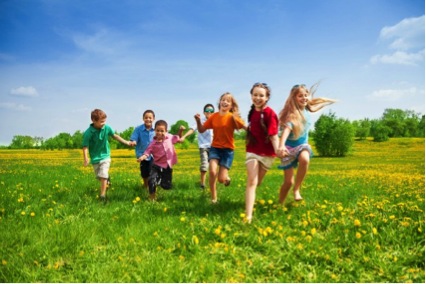 O Dia De Aprender Brincando e sua importância para os pequenos! - Just Real Moms