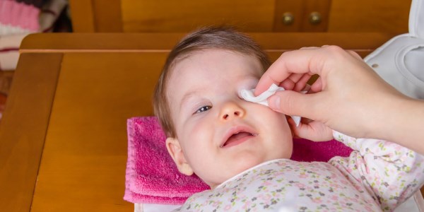 Saiba tudo sobre o surto de conjuntivite! - por Dr. Jairo Len - Just Real Moms