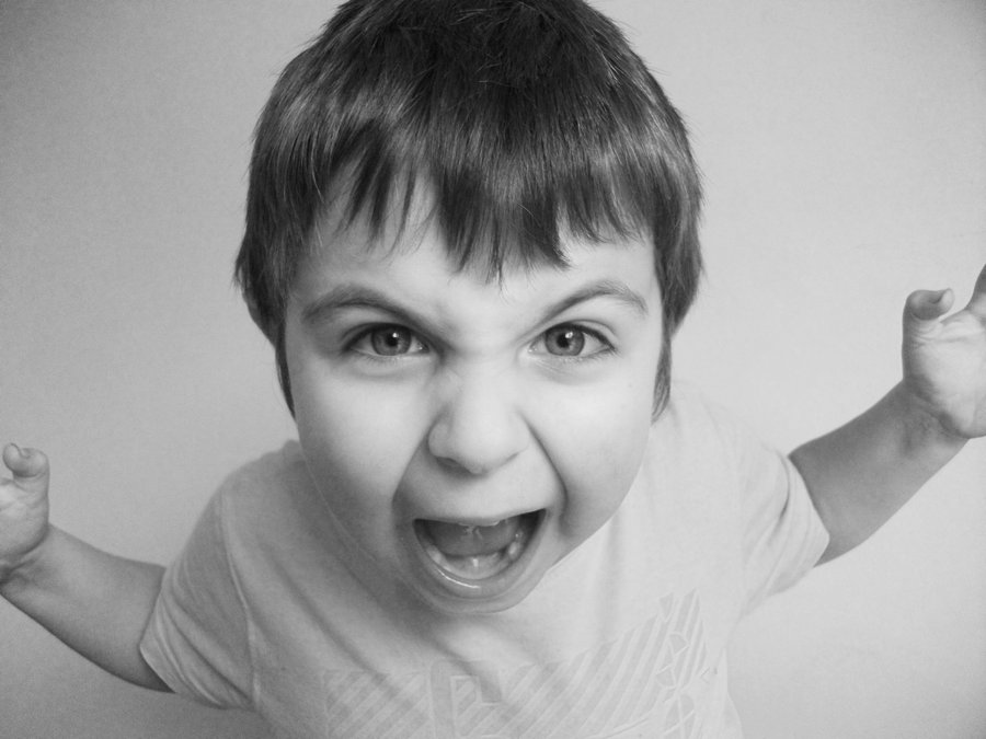 Criança ou "Crionça"? - por Ana Paula Puga - Just Real Moms