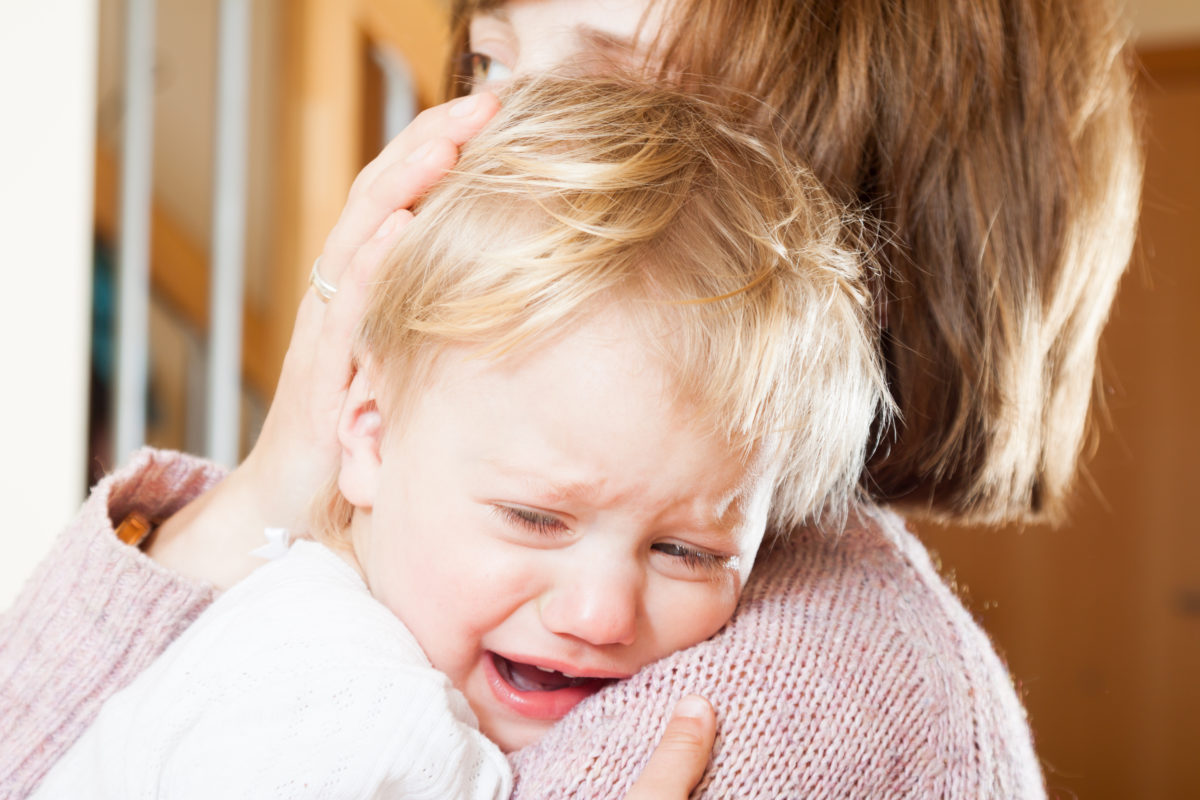 5 motivos para você não engolir o choro (nem mandar seu filho engolir) - por Ana Paula Puga