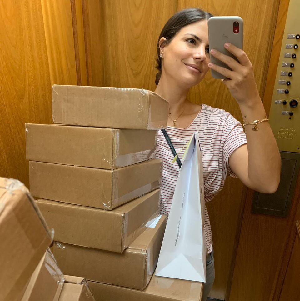 Just Real Moms Camila Hamaoui Pingo Praia Logística