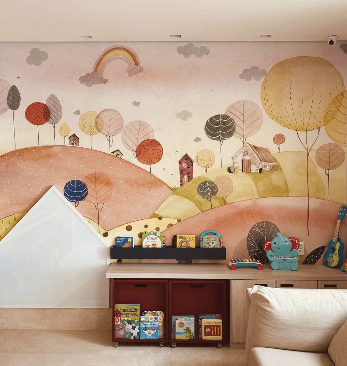 Just Real Moms Quartos Infantis Ilustrações Decorativas Lu Simão Abê Studio Abe Studio