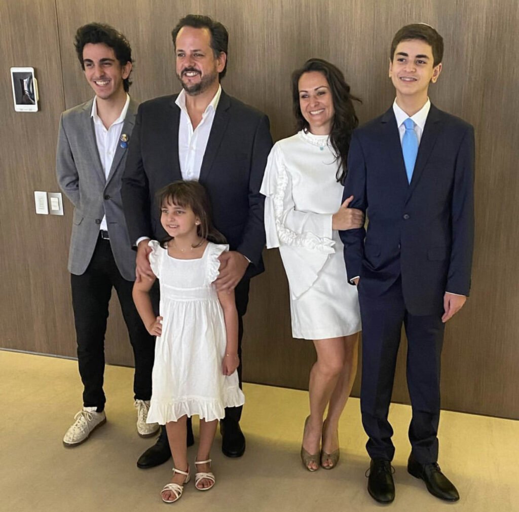 Just Real Moms Maternidade e Veganismo Dani e Fabio Zukerman com Filhos