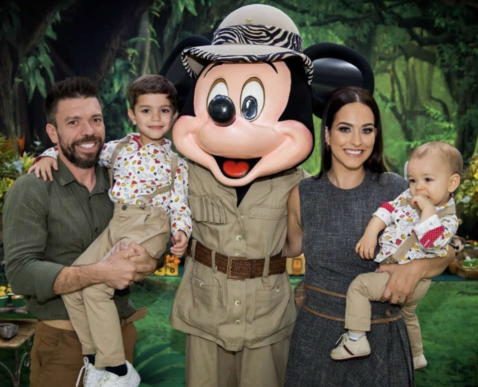 Rafael Larissa Green Fundadores Gravidicas Store Paulinia Just Real Moms