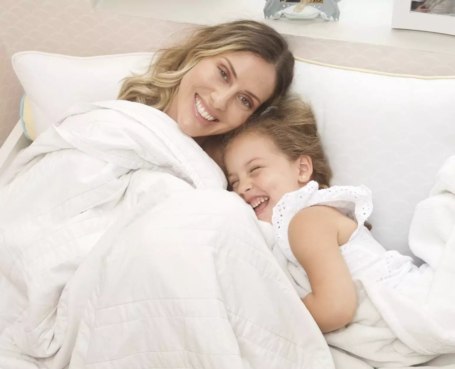 Ari Nasi Isabelli Just Real Moms