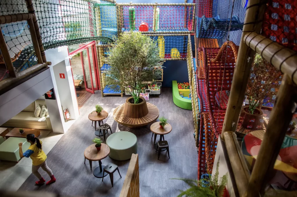 Salão Principal Buffet Infantil Mi Casa Just Real Moms