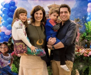 Vera-Duarte-Pedagoga-Fundadora-Brincando-Juntos-Just-Real-Moms