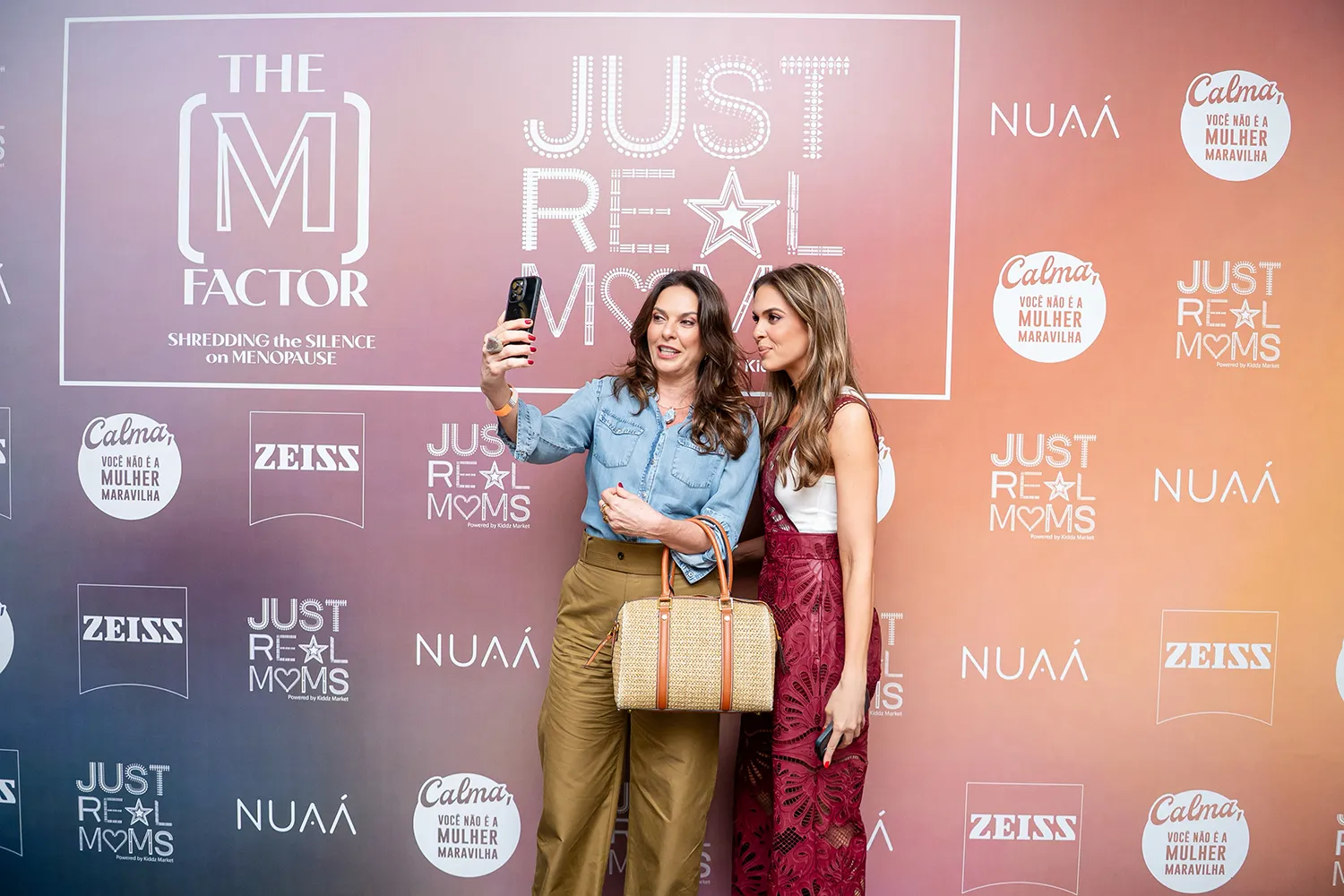 Fernanda Paronetto com Vanessa Palazzi do Mulheres de Quarenta no The M Factor no Cinépolis do JK Iguatemi - Just Real Moms
