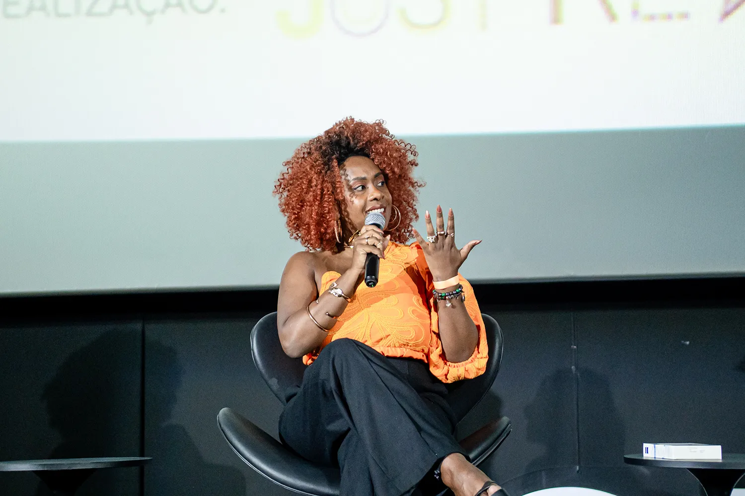 Painel com Caroline Amanda do Yoni das Pretas pós documentário do The M Factor no Cinépolis do JK Iguatemi