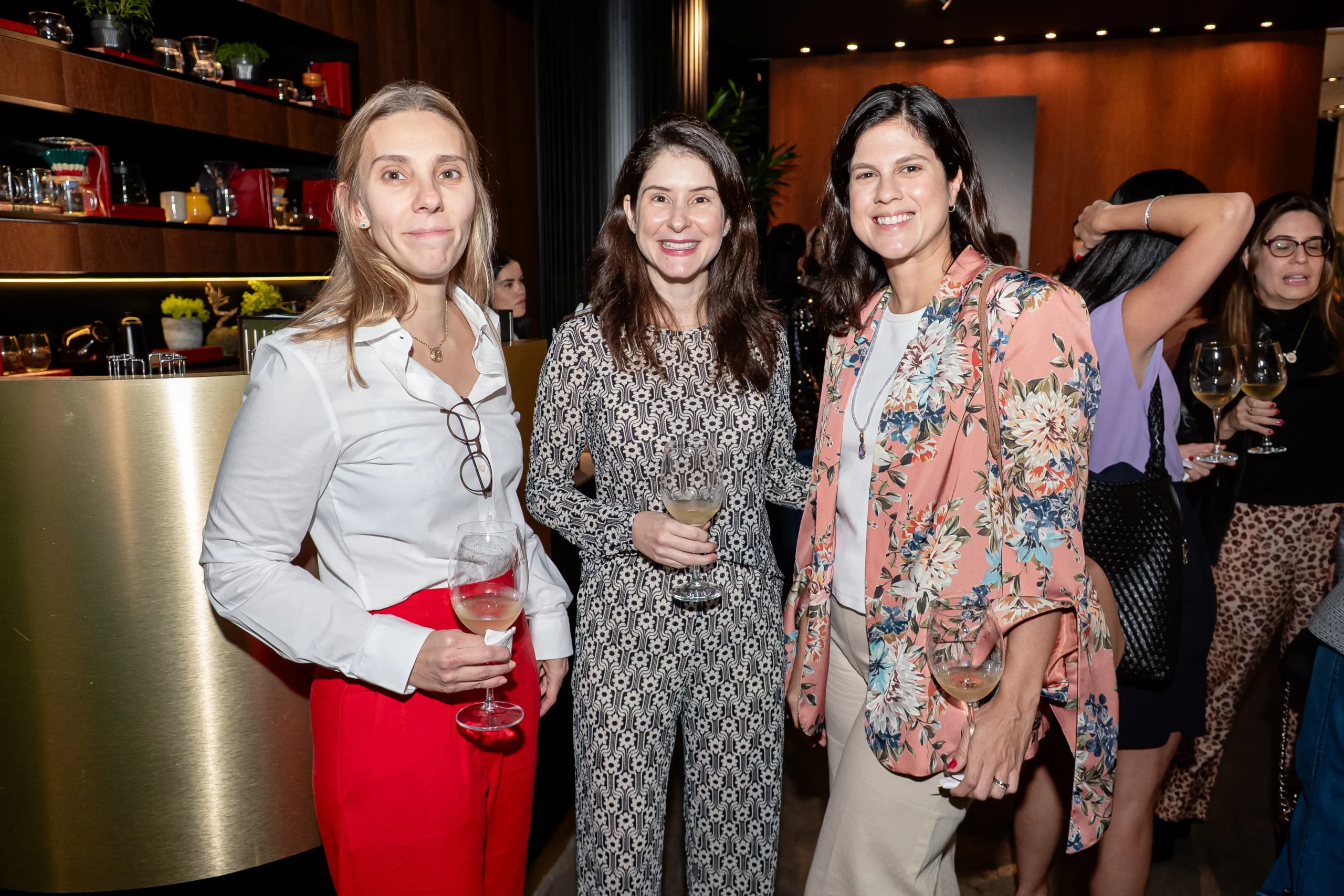 Convidadas no Happy Hour do evento de Inteligência Artificial com as Mães da Pracinha da Vila Nova Conceição