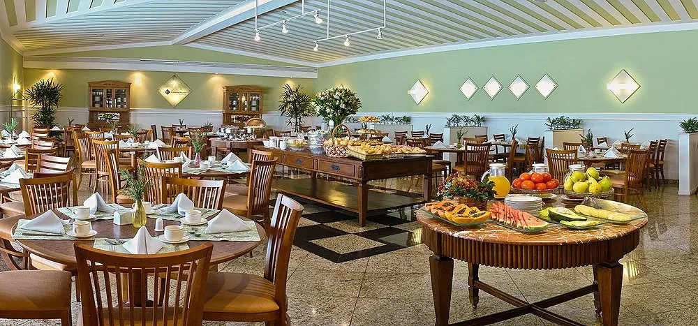 Restaurante Flamboyant do Hotel JP Ribeirão Preto Resort & Convenções
