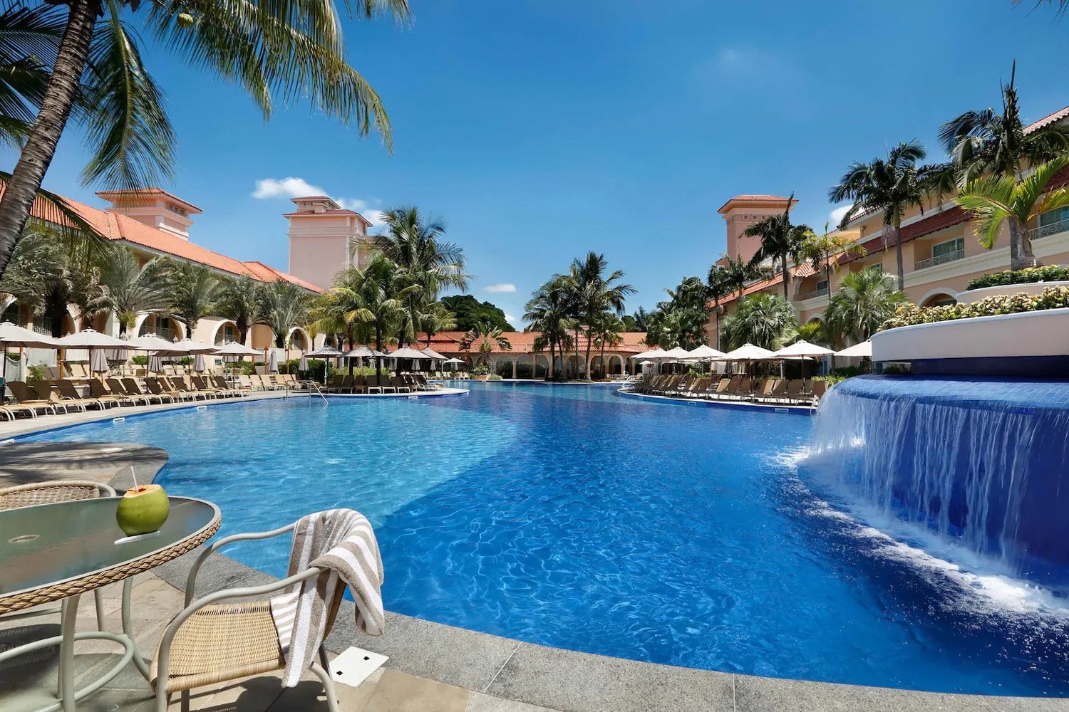 Piscina no Royal Palm Plaza em Campinas