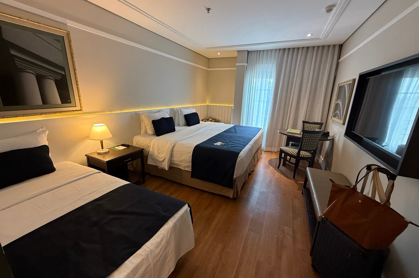 Quarto duplo no Royal Palm Plaza em Campinas
