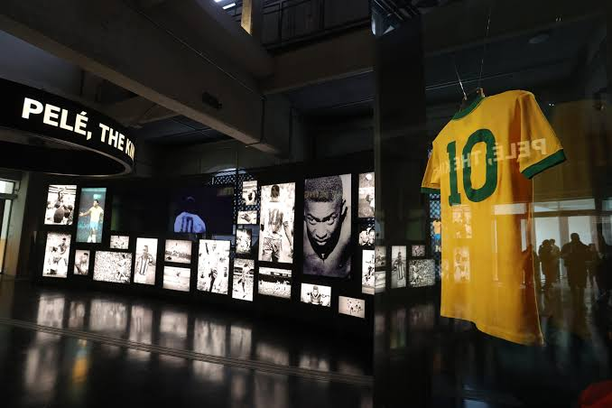 museu do futebol conta com atrações que atravessam a história do futebol