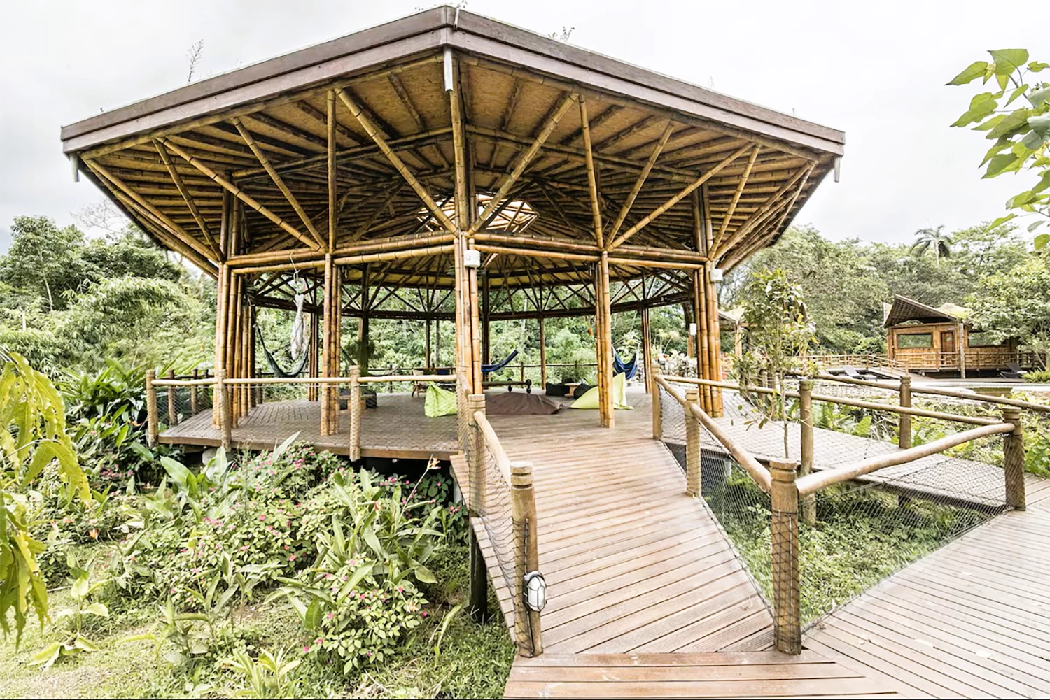 Área de Descanso no Banana Bamboo EcoResort