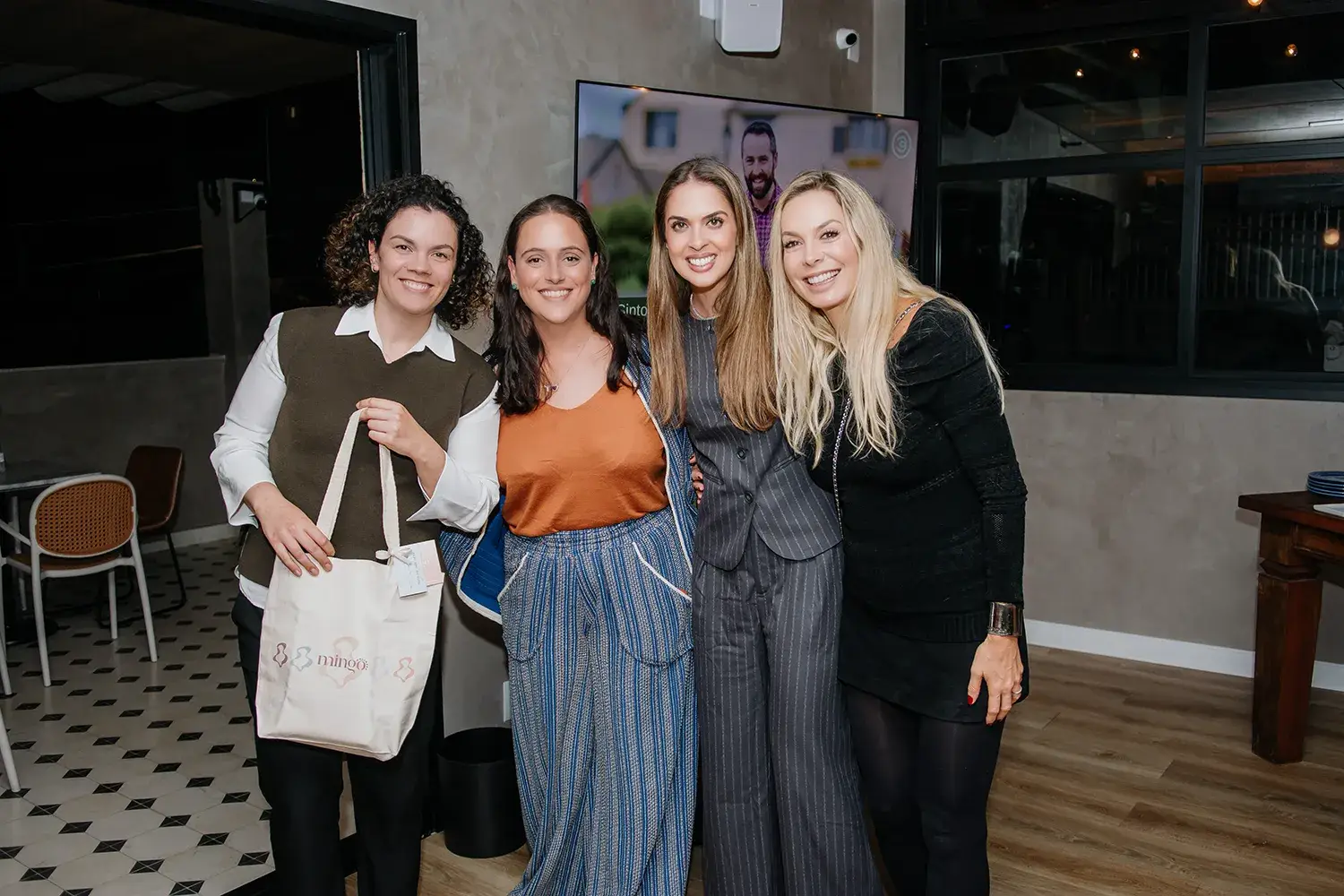 Sorteio da Mingo Wellness - evento de degustação de vinho para as Mães da Pracinha da Vila Nova Conceição e Just Real Moms