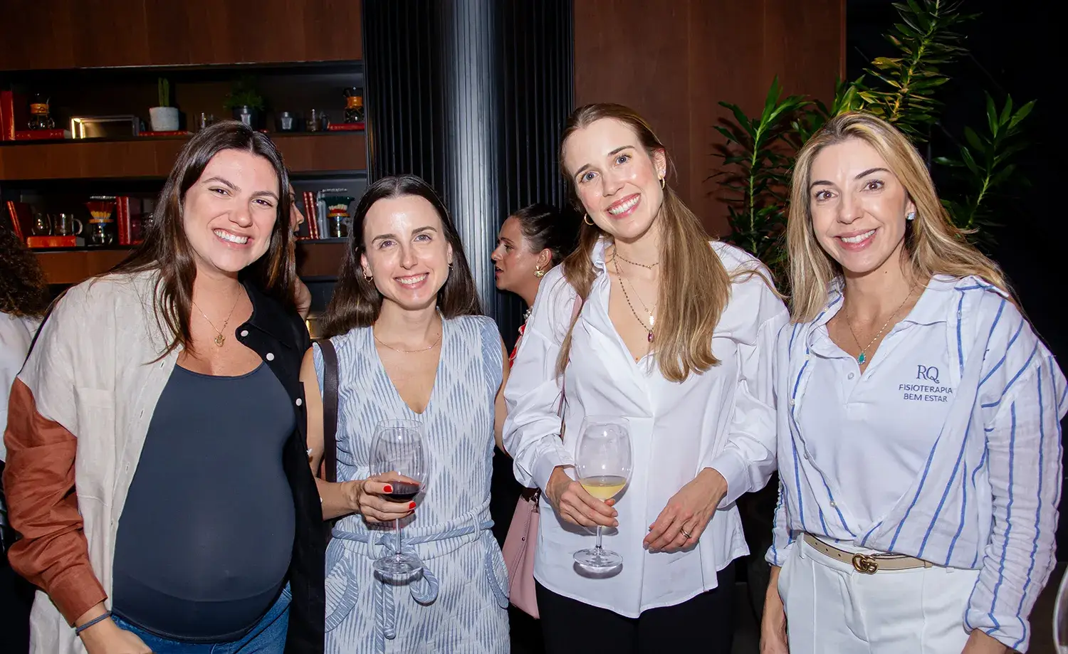 Convidadas no Petit Comité do Just Real Moms - Talk com Isa Minatel para Mães da Pracinha da Vila Nova Conceição