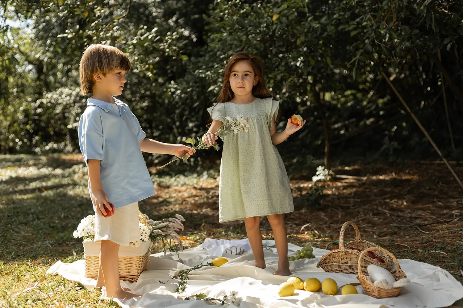 Moda infantil para menino e para menina da Bomlo Kids