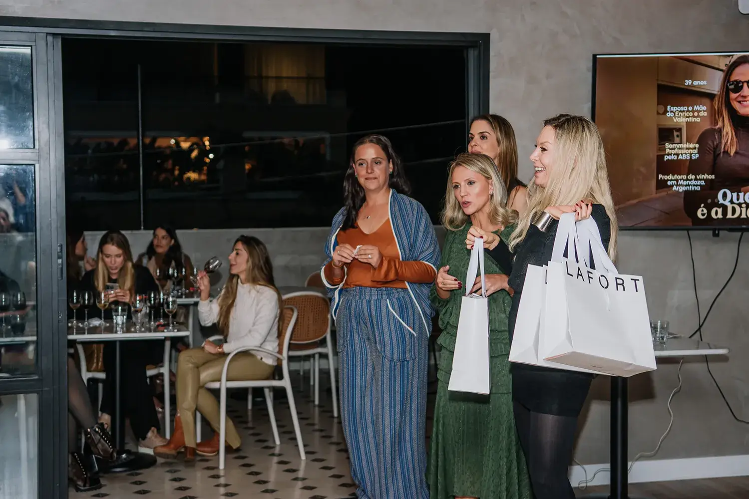 Sorteio - evento de degustação de vinho para as Mães da Pracinha da Vila Nova Conceição e Just Real Moms