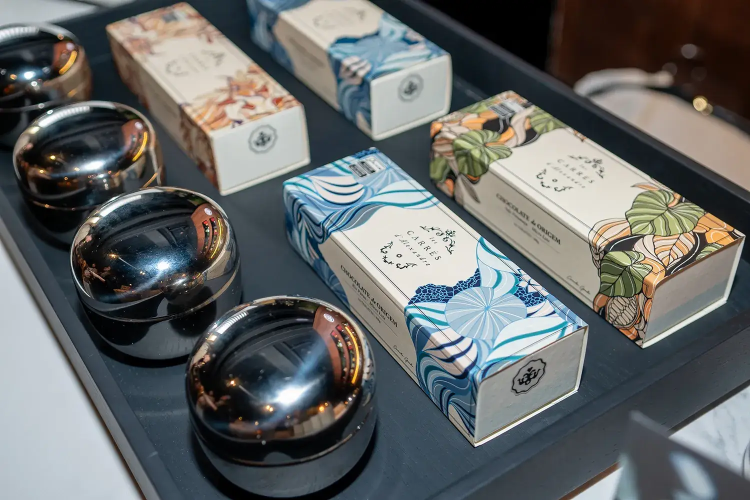 Degustação da Les Carrés d'Alexandre no Petit Comitê com as Mães da Pracinha da Vila Nova Conceição, na Casa DUPAC, com tema de menopausa - Just Real Moms