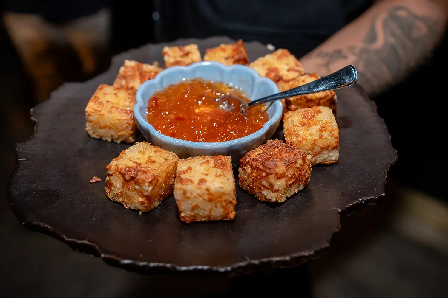 Dadinho de tapioca no Petit Comitê com as Mães da Pracinha da Vila Nova Conceição, na Casa DUPAC, com tema de menopausa - Just Real Moms