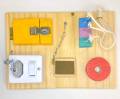 Encaixes-Coordenacao-Motora-Fina-Assinatura-de-Brinquedos-Educacionais-Just-Real-Moms