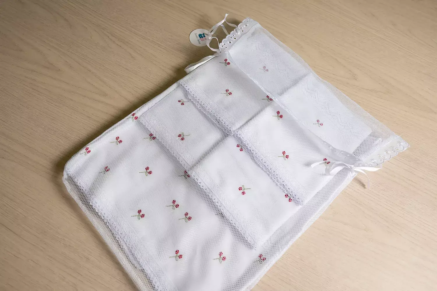 Kit enxoval com bordados de cereja - Just Real Moms