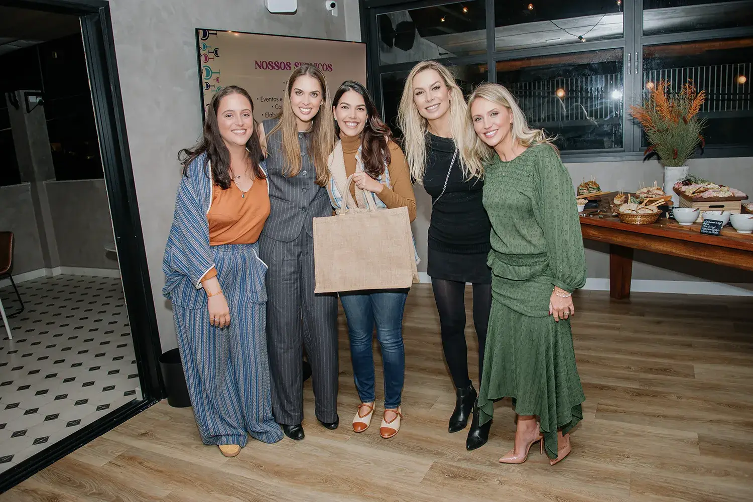 Sorteio Clube Toys aluguel de brinquedos educativos - evento de degustação de vinho para as Mães da Pracinha da Vila Nova Conceição e Just Real Moms